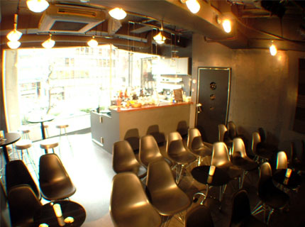 四谷天窓 Comfort The Music Expression